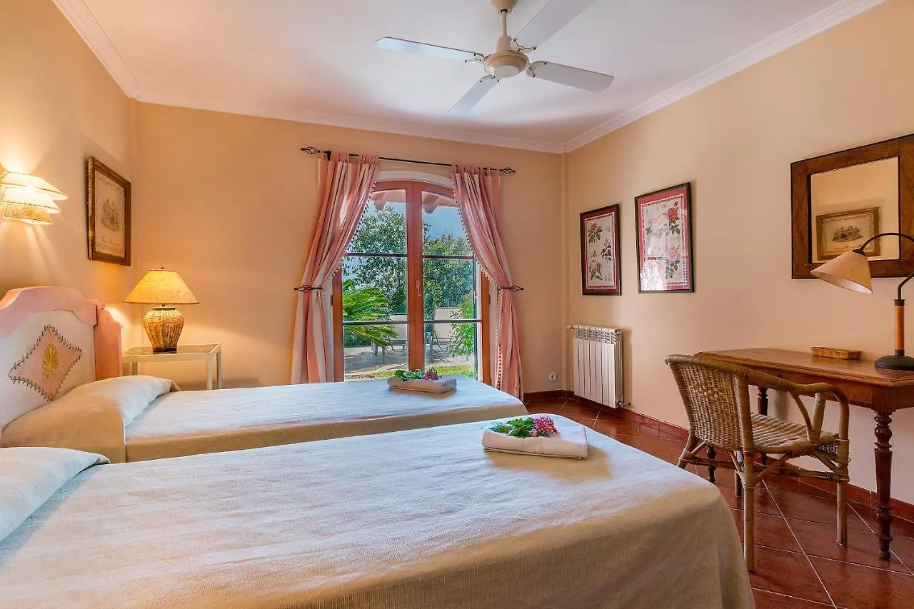 Holiday home Townhouse With Pool And Mountain Views, Just 5 Min Villa Pollenca