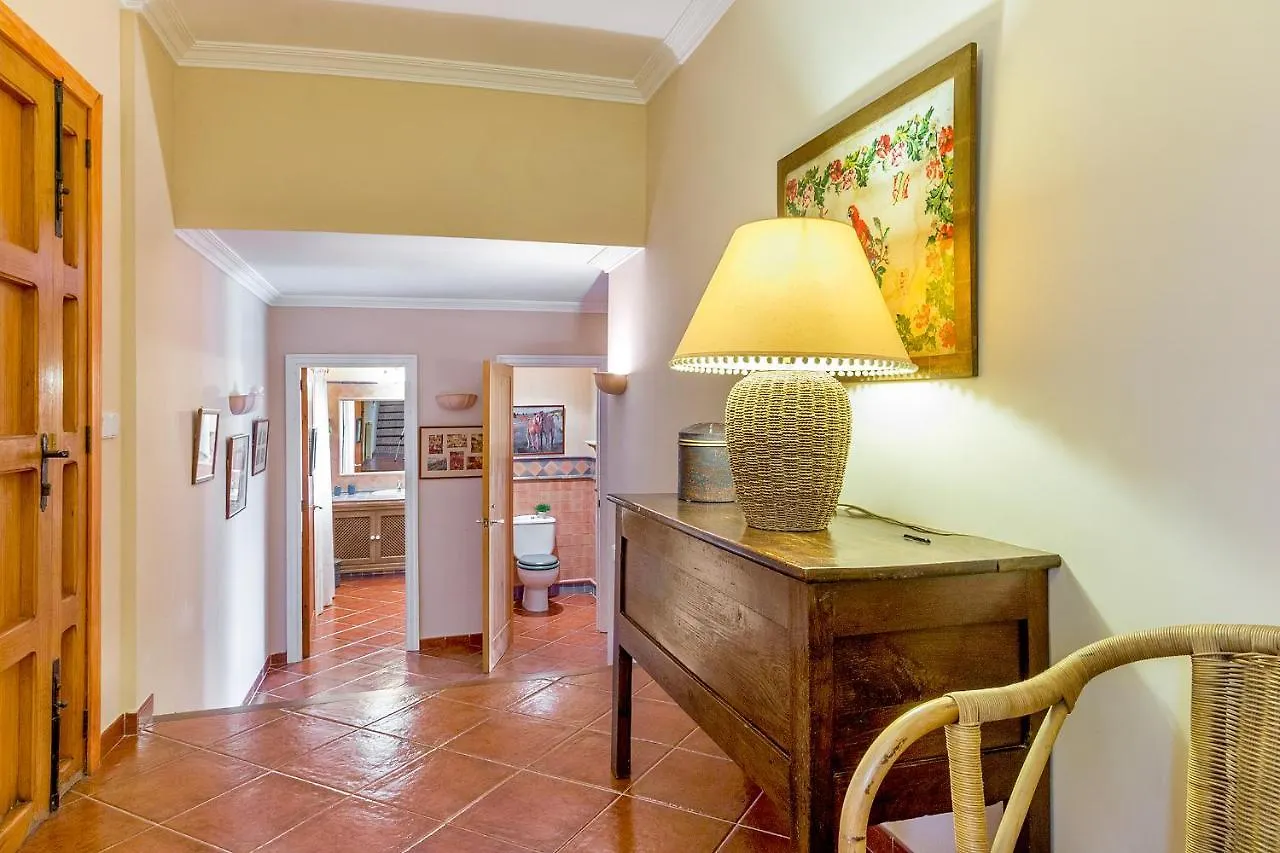 Townhouse With Pool And Mountain Views, Just 5 Min Villa Pollenca Holiday home