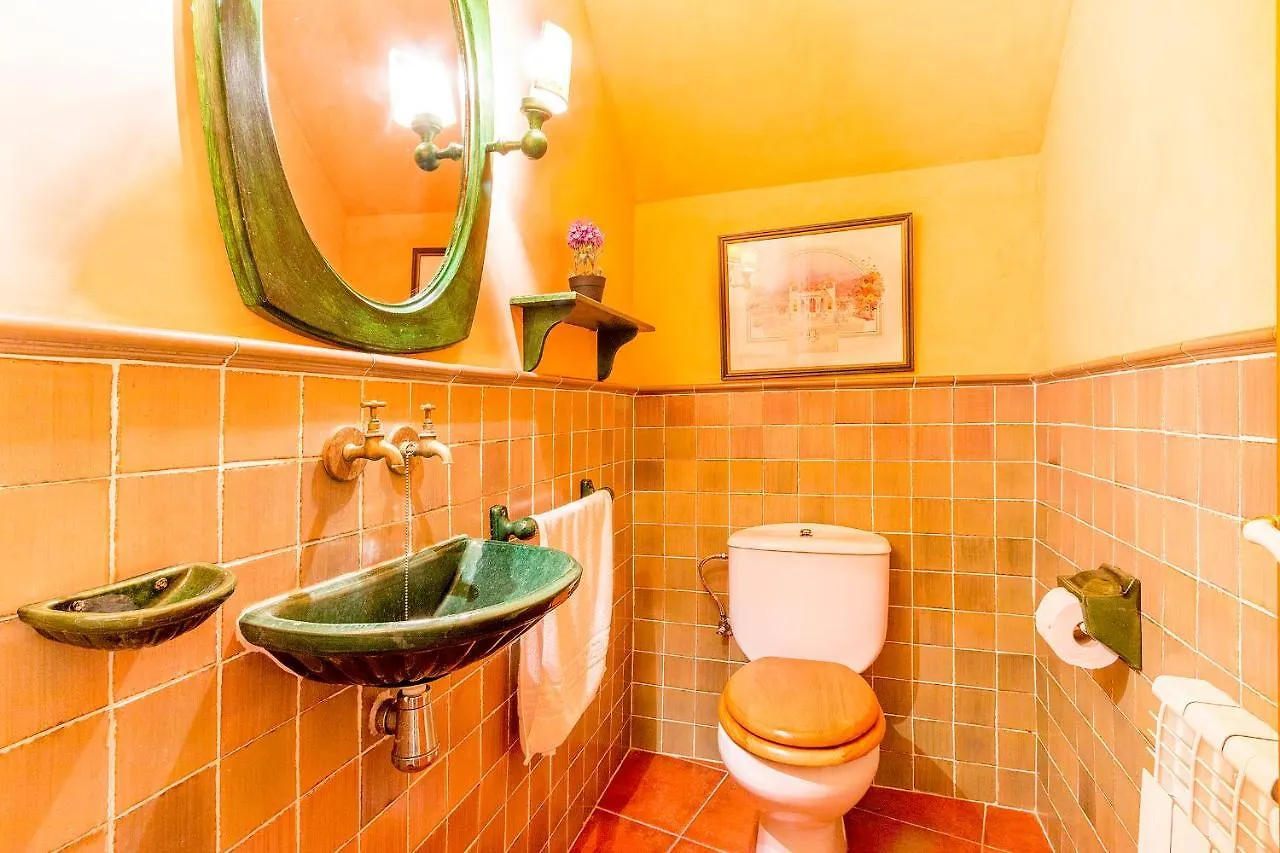 Townhouse With Pool And Mountain Views, Just 5 Min Villa Pollenca Holiday home